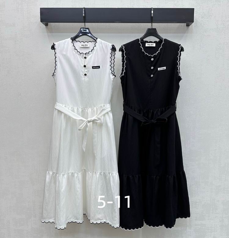 MiuMiu S-XL 275